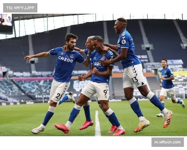 桑德兰逆袭切尔西,11年后再现胜利奇迹,终结穆帅主场不败纪录